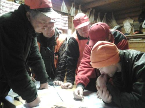 Tuumauspalaveri aamulla